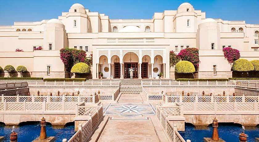 The Oberoi Amarvilas, Agra