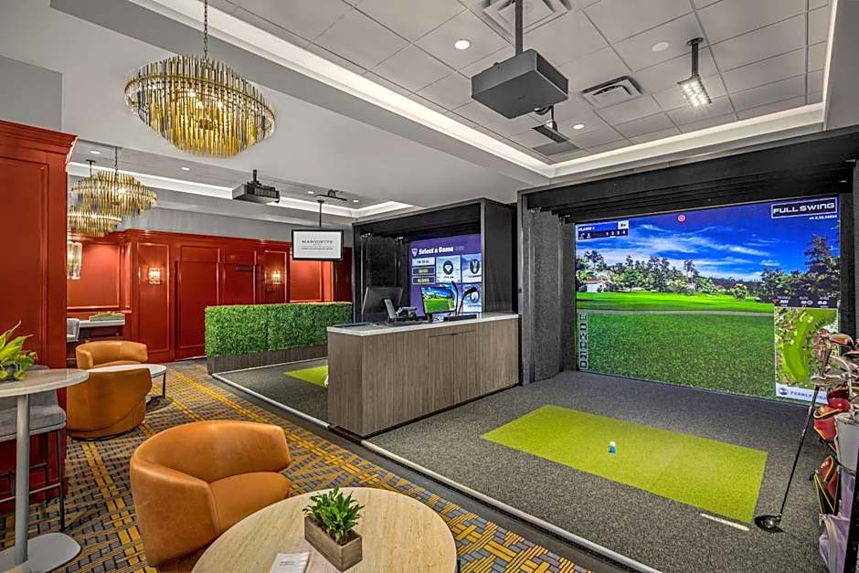 The Marquette Hotel, Curio Collection by Hilton