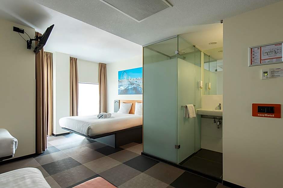 easyHotel The Hague Scheveningen Beach
