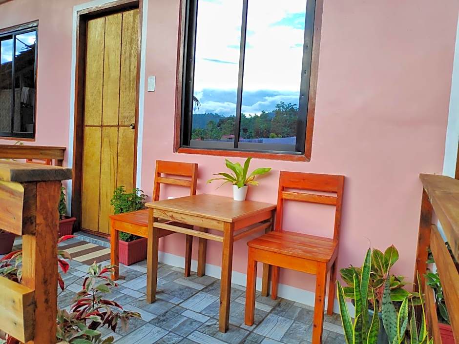 NoBi's Inn, Port Barton