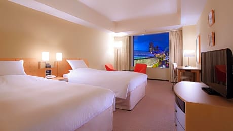 Twin Room 9-22nd Floor for 2 people - Non-Smoking