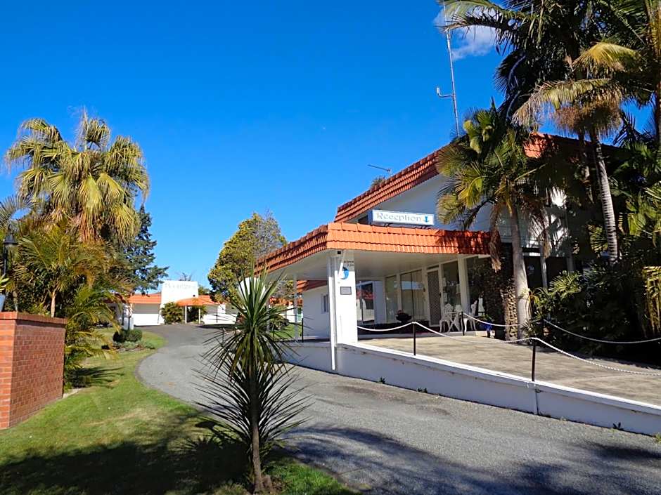 Moon River Motor Inn