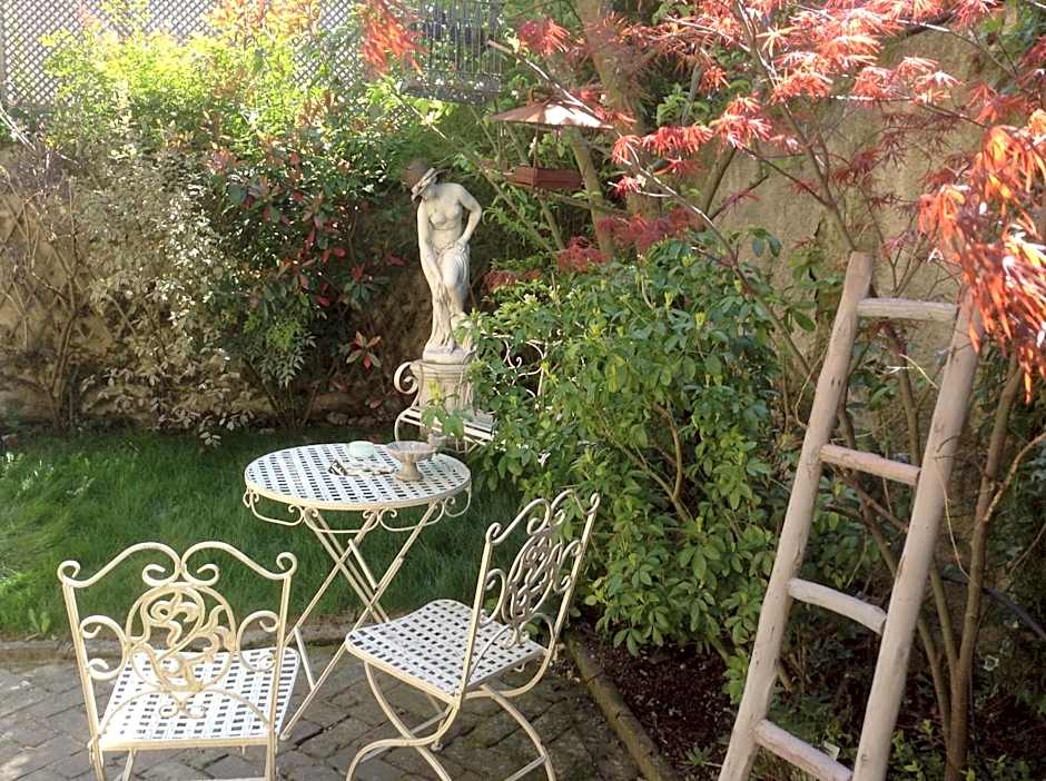 Lamaison du phare honfleur chambres d'hotes et jacuzzi privé