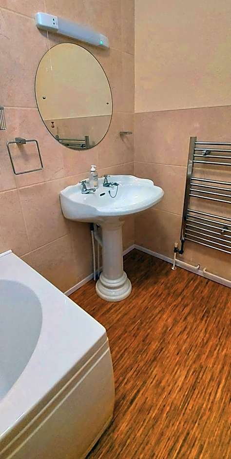 Sportsmans Valley Hotel