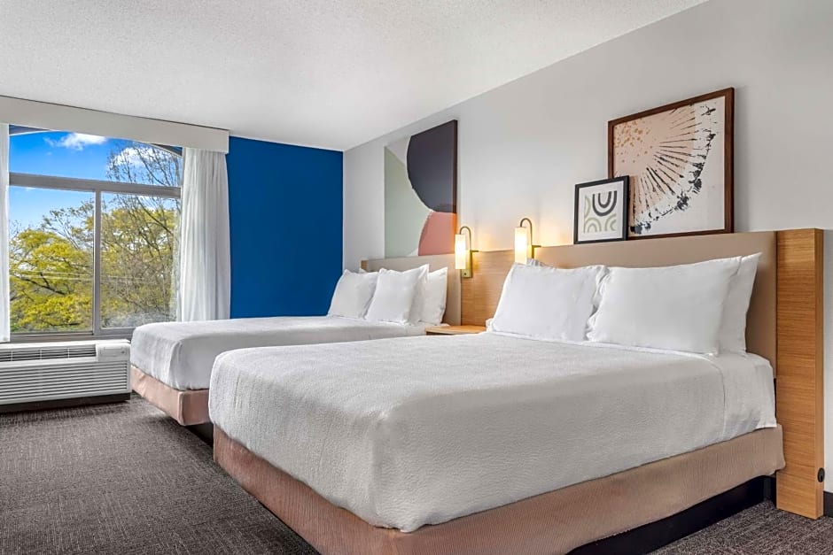 Spark By Hilton Charlotte Tyvola I-77
