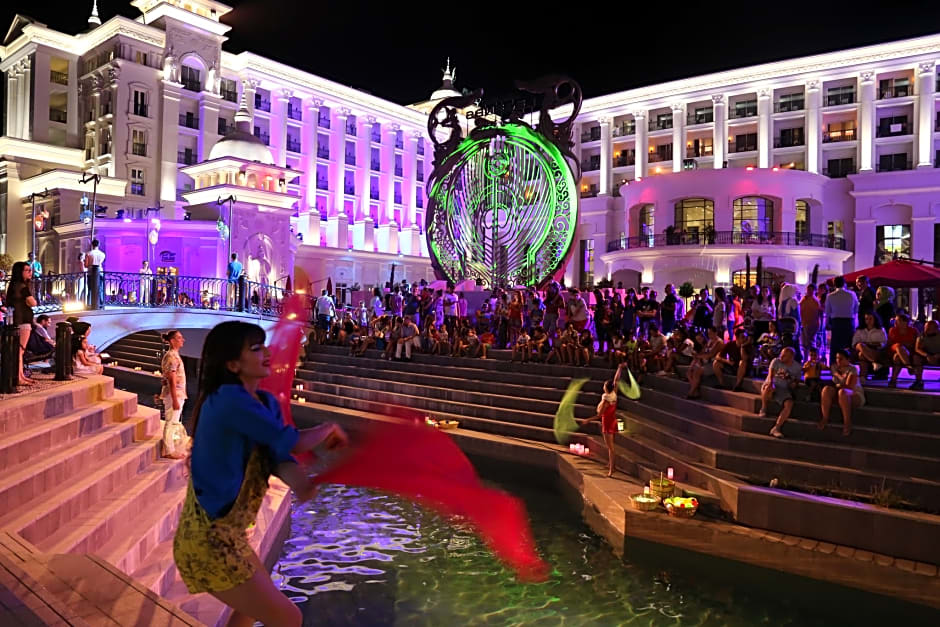 The Land Of Legends Kingdom Hotel