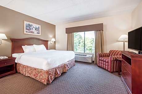 2 Queen Beds Smoking Room