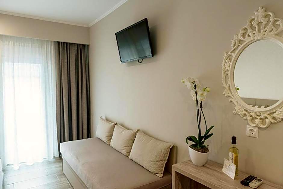 Ammos Beach Seaside Luxury Suites Hotel