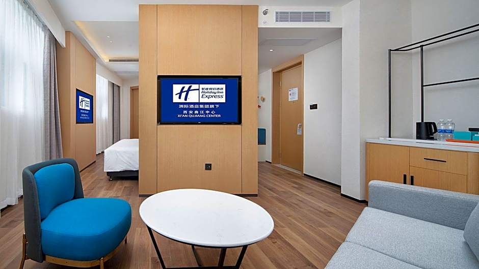 Holiday Inn Express Xi'an Qujiang Center By IHG