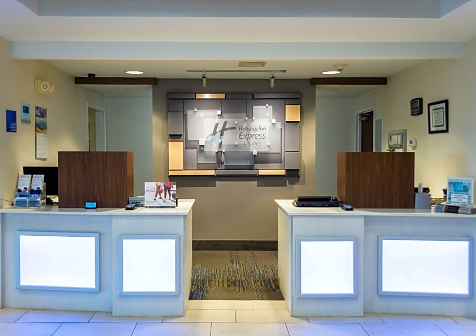 Holiday Inn Express Hotel & Suites Muskogee, an IHG Hotel