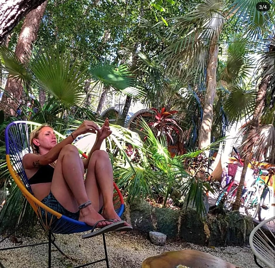 Tubo Tulum Hostel