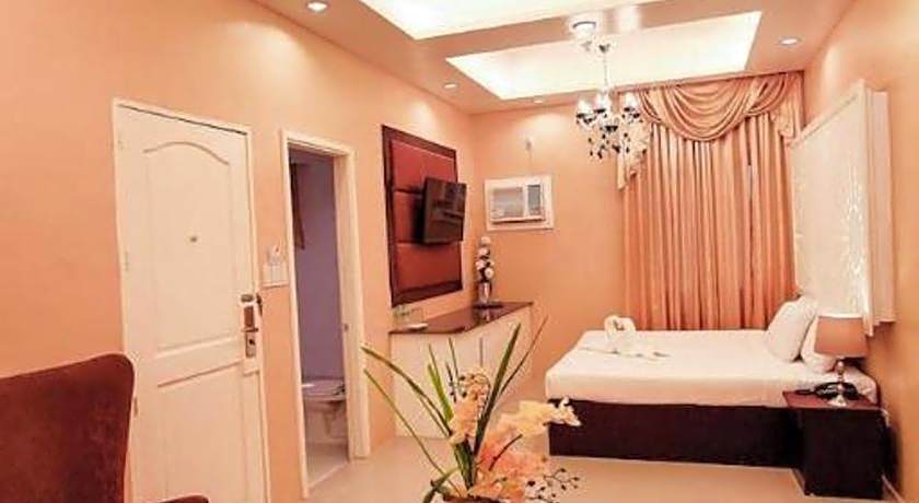 Islands Hotel
