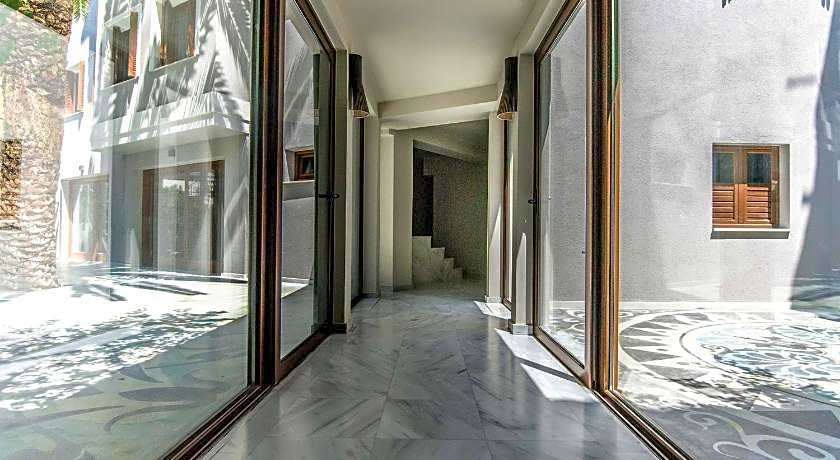 Apollon Library Suites