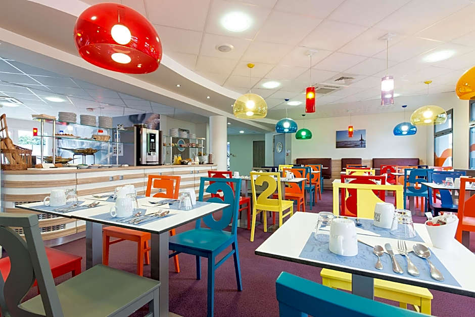 Kyriad La Rochelle Centre - Les Minimes