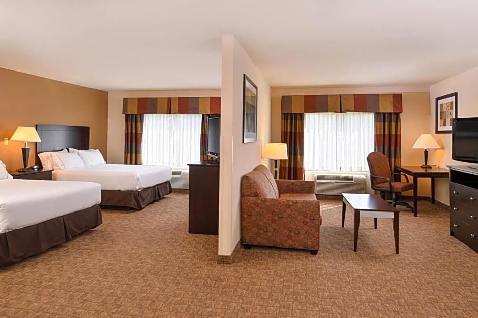 Holiday Inn Express and Suites Wheeling By IHG