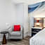 Hotel Skye San Francisco Airport SFO FREE SHUTTLE!