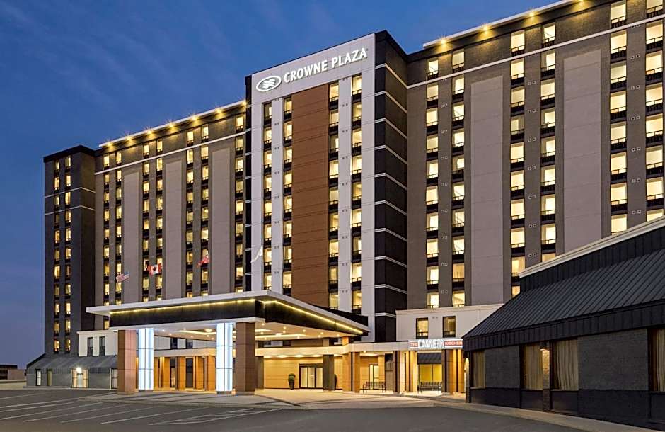 Crowne Plaza Toronto Airport By IHG