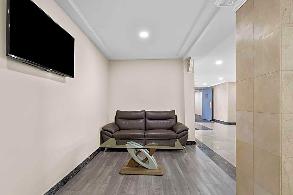 SureStay Plus by Best Western Windsor