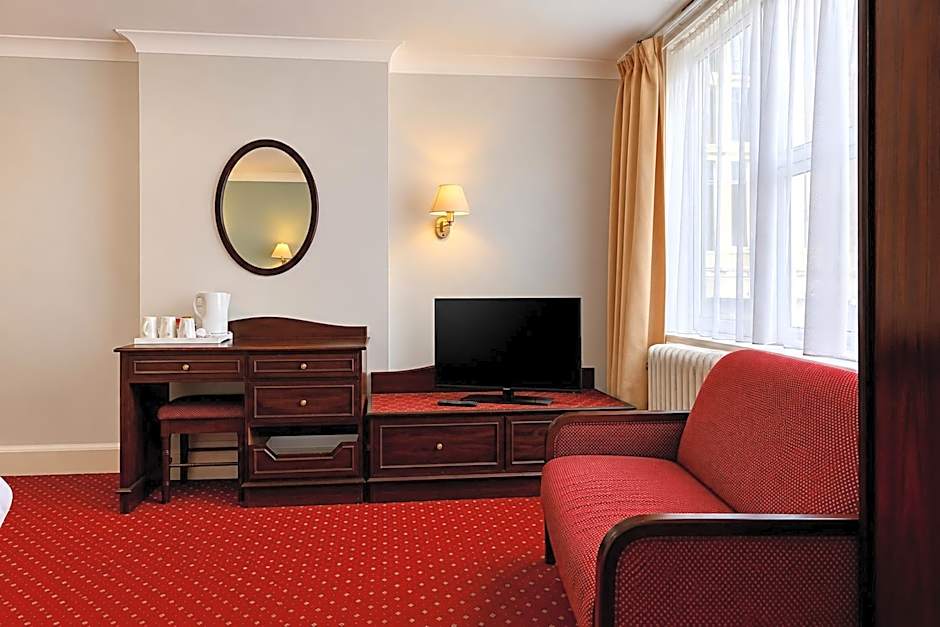 Belvilla Crewe Arms Hotel