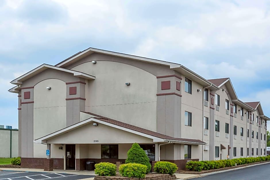 Super 8 by Wyndham Danville VA