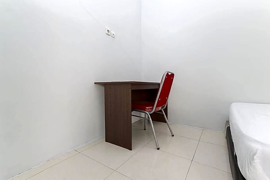 KoolKost Syariah near Alun Alun Sidoarjo