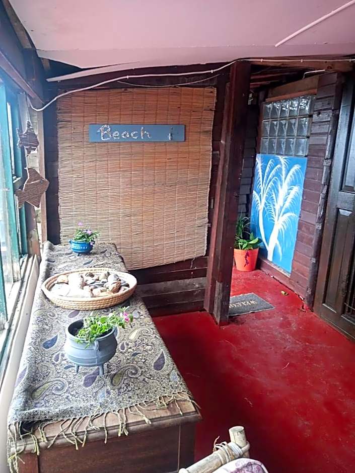 Eagles Nest hostel plus self catering private units