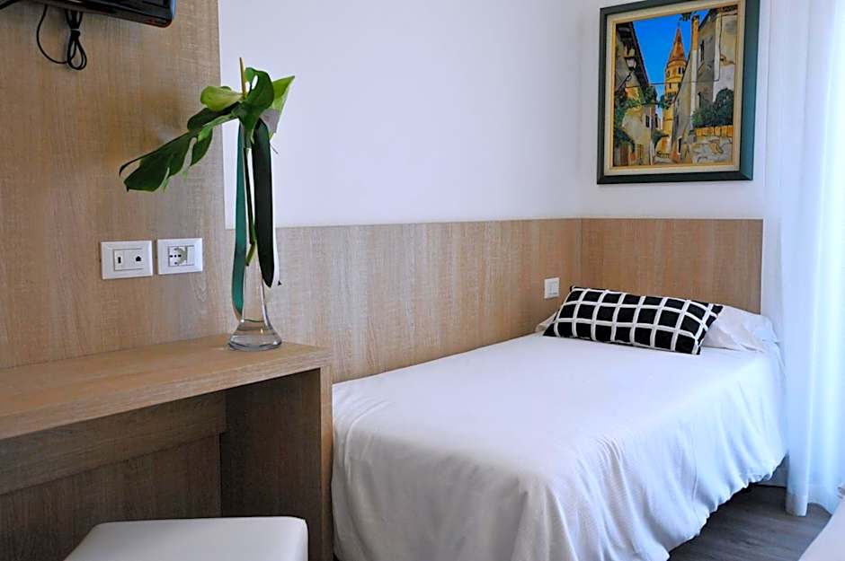 Hotel Etna