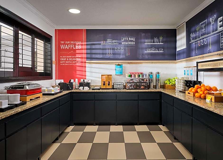 Hampton Inn By Hilton Covington