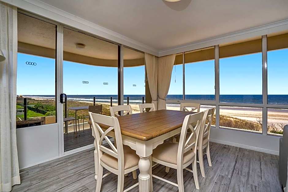 Dorchester On The Beach