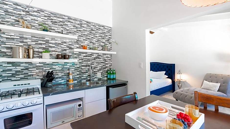 BelleVue Oasis - Adults Only