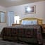 Travelers Inn - Clearwater