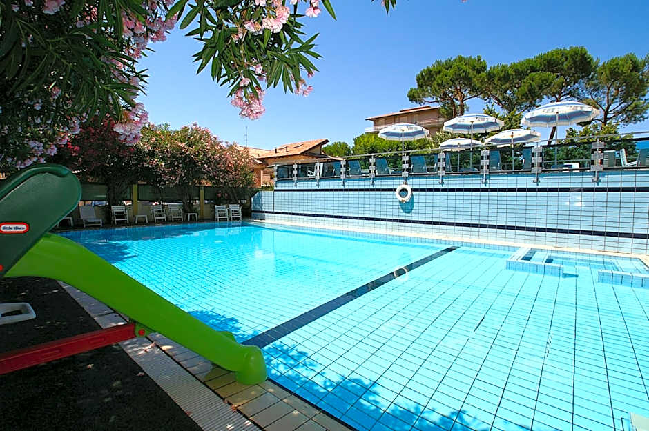Hotel Antares