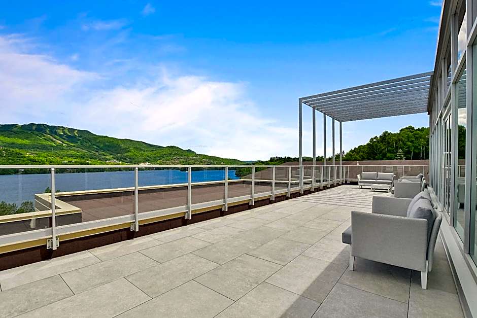 Lago by Tremblant Platinum