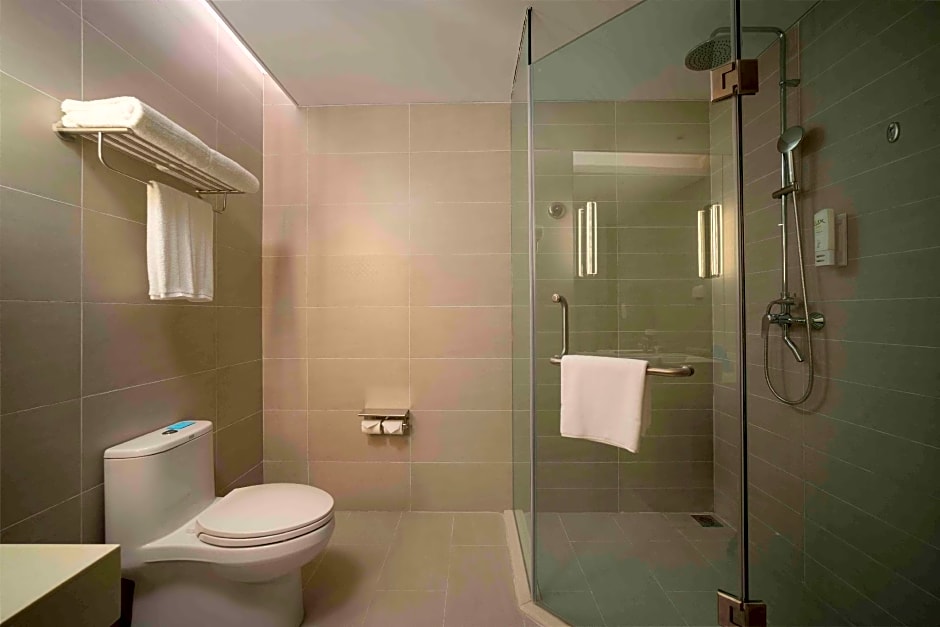 Holiday Inn Express Qingdao Innovation Park By IHG