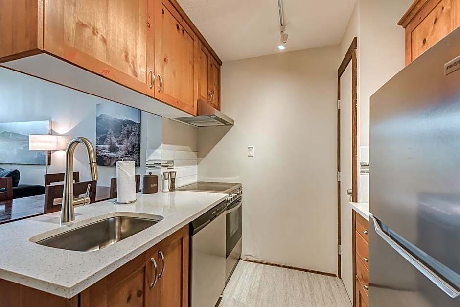 Blackcomb Springs Suites by CLIQUE