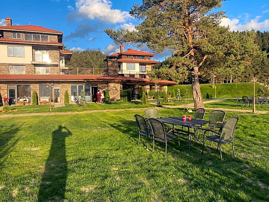 Къщи за гости "Комплекс ОАЗИС"