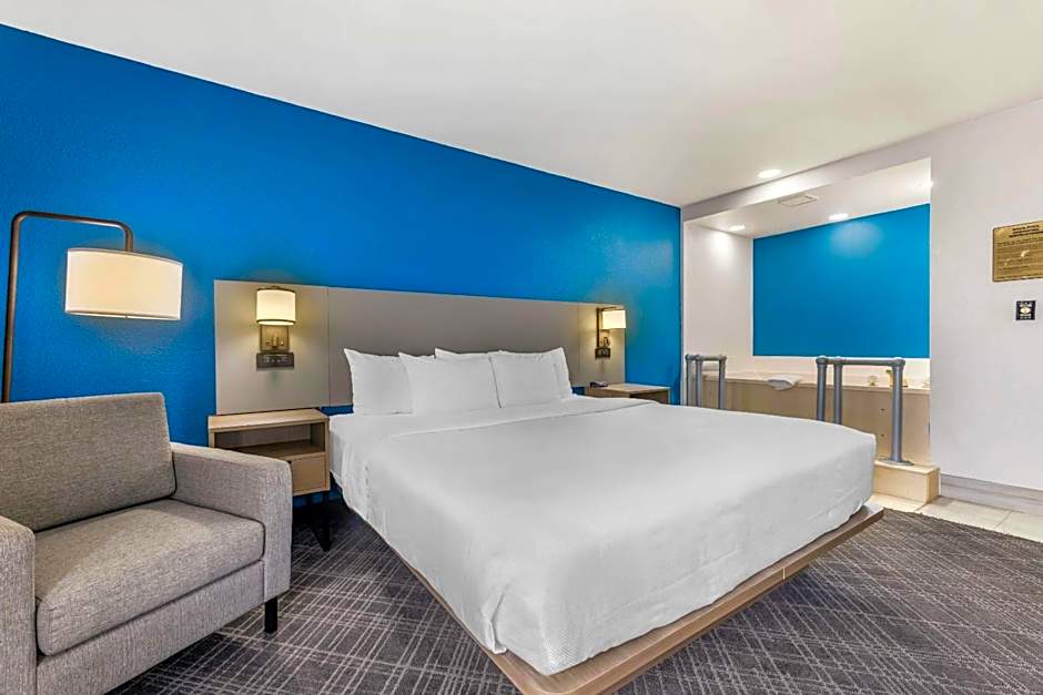 Comfort Inn Bourbonnais Near I-57