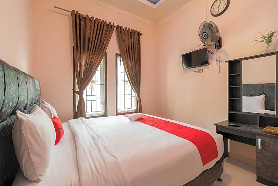 RedDoorz Syariah at D'Ostha Residence