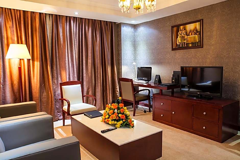 Grand Legacy Hotel