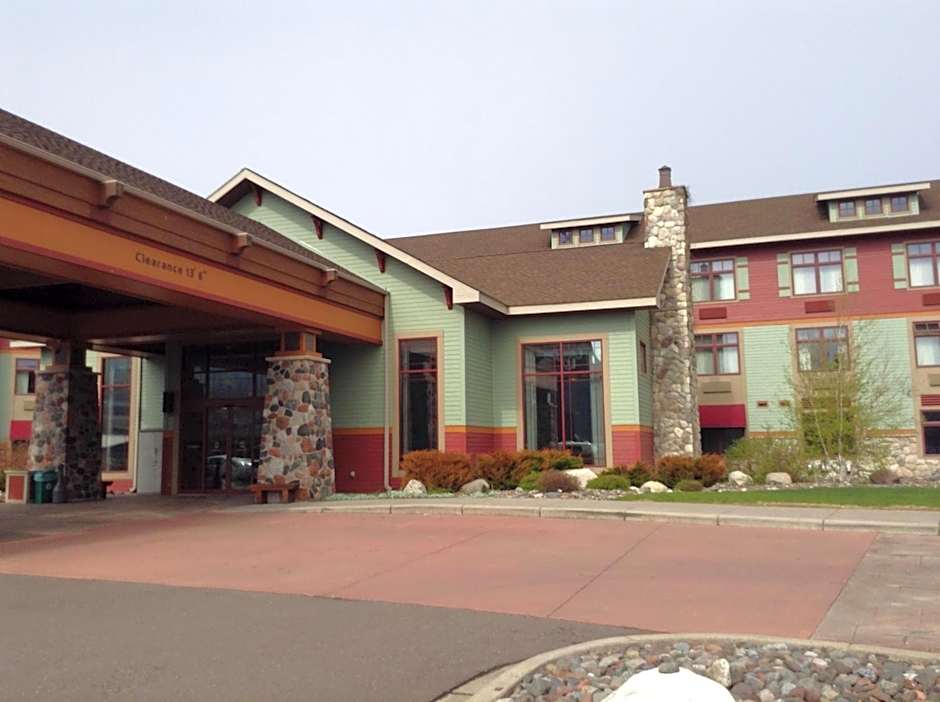 Canal Park Lodge