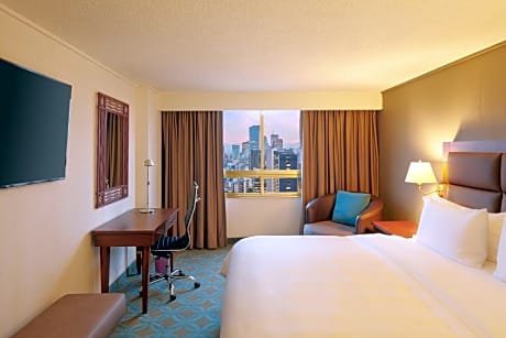 Deluxe King Room