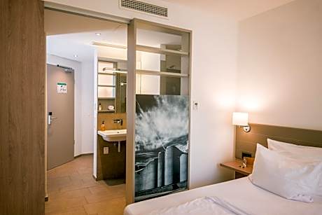 Standard Double Room BRONZE