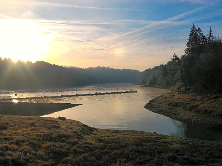 gite lac de vouglans