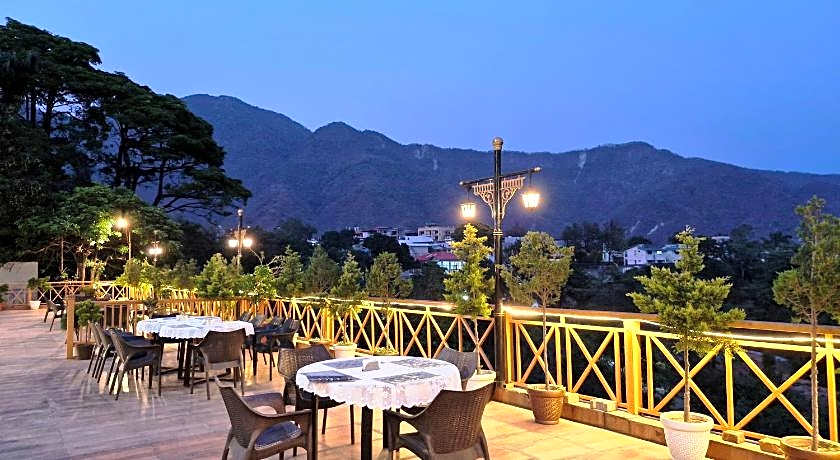 Hotel Rajpur Heights