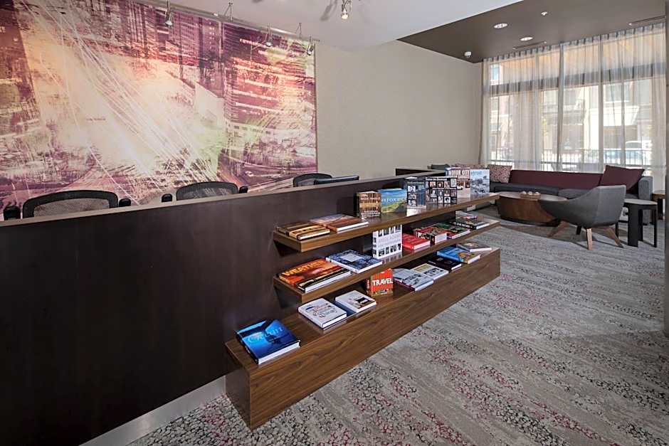 Courtyard by Marriott Bay City