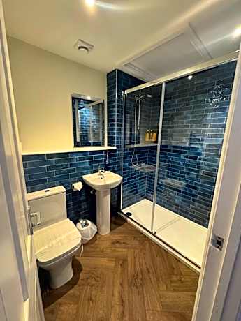 Deluxe Double Room with Bath