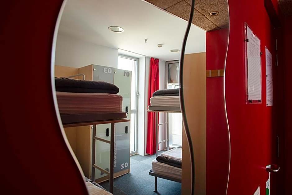 Barcelona Urbany Hostel