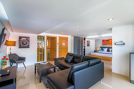 Junior Suite with Mountain View