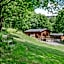 Charlesworth Lodges
