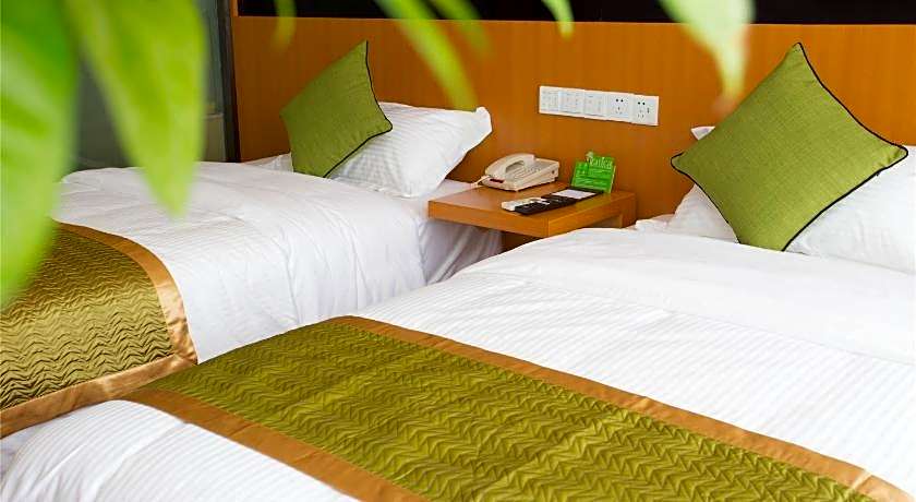 Vatica Xuzhou High Speed Railway Station Hotel